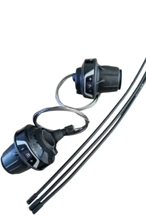 Aanbieding Shimano versteller set Revo 3x7