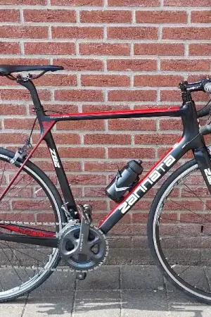 Zannata Z82 Ultegra 22V 58cm Matzwart Rood Bestseller